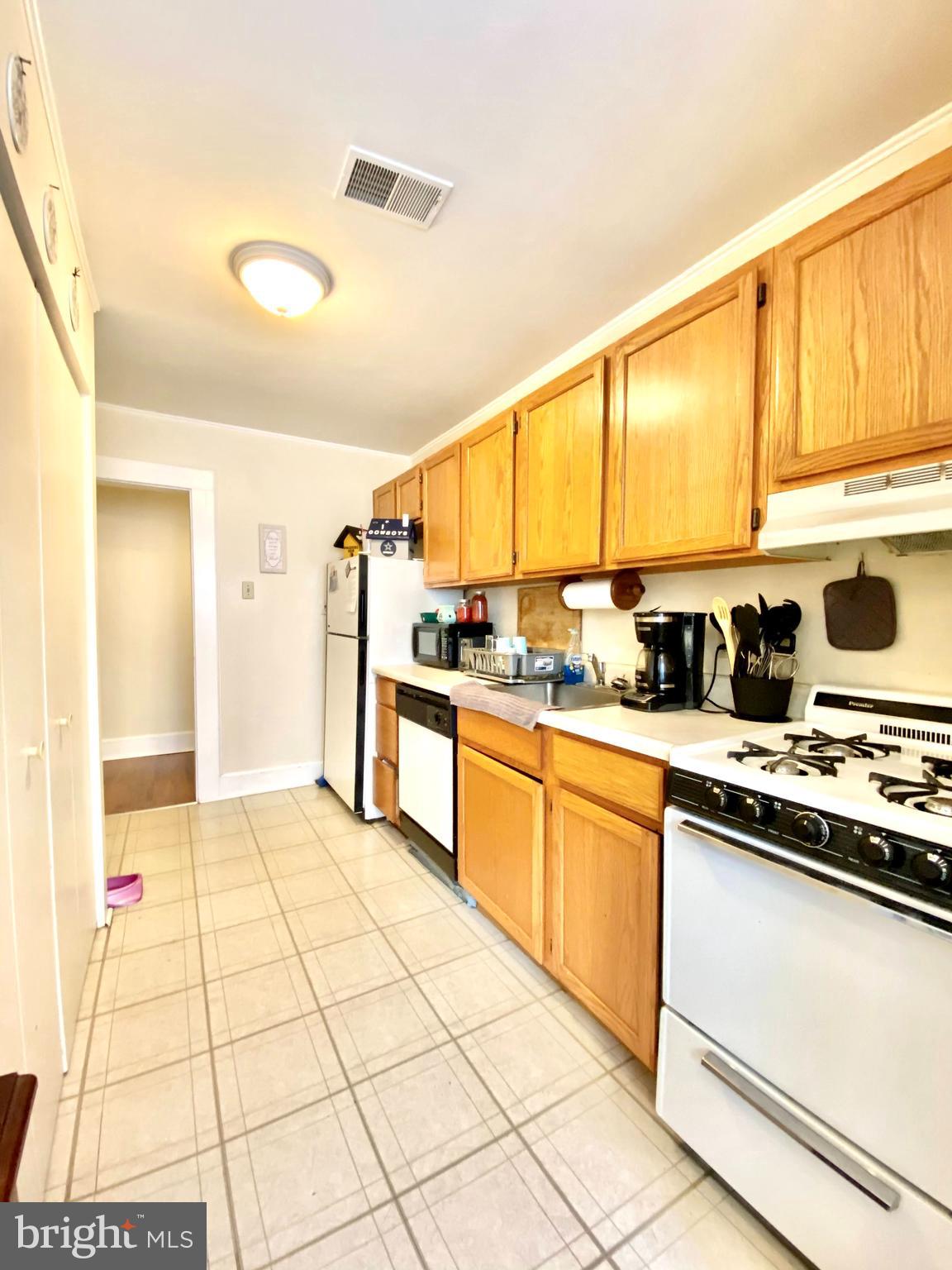 8 Commonwealth Avenue Claymont, DE 19703 - Photo 70 of 138