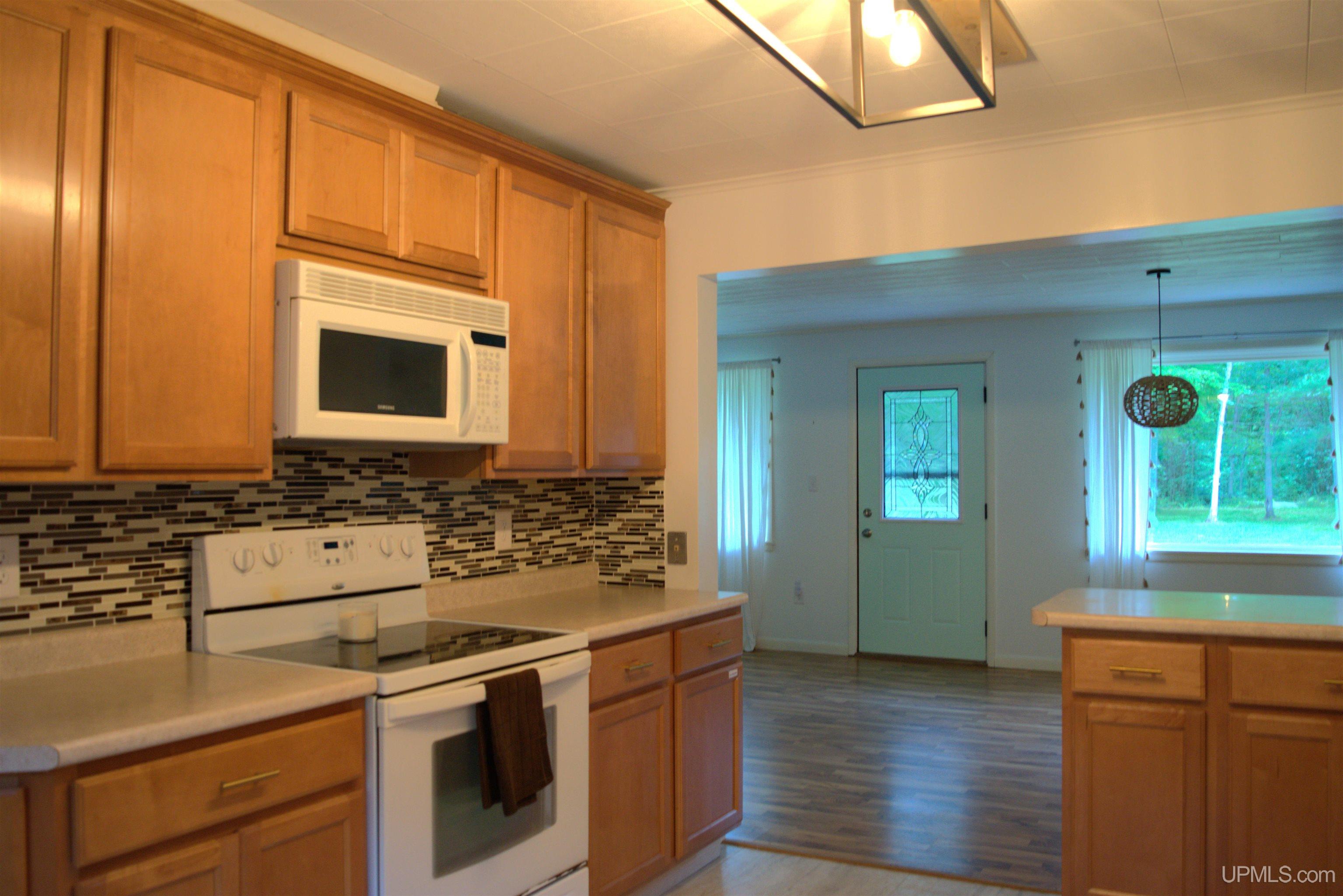 24411 Upper Point Mills Road Hancock, MI 49930 - Photo 6 of 74