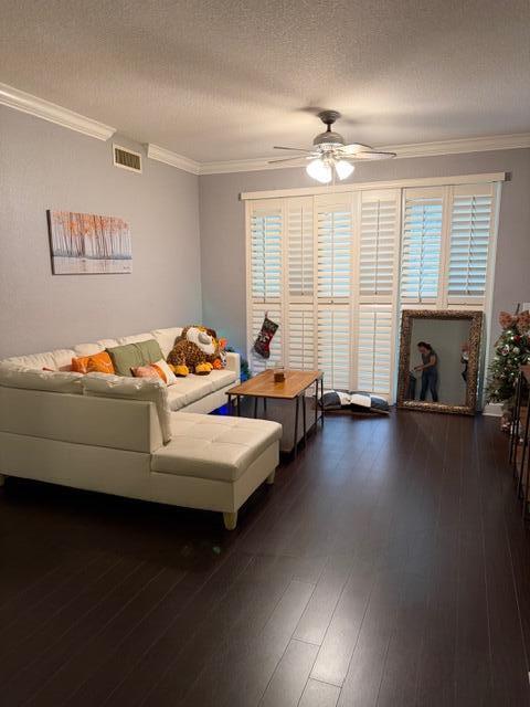 2101 Renaissance Way, Unit 101 Boynton Beach, FL 33426 - Photo 10 of 25 IMG_1147