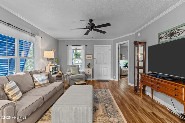 $469,750 | 212 Northeast 33rd Street, Oak Island, NC 28465