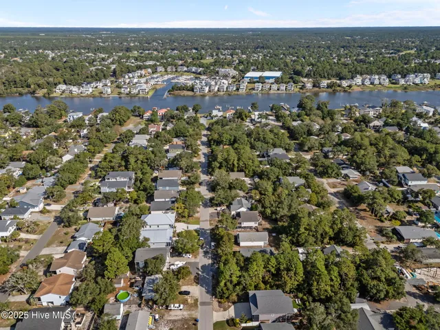 $469,750 | 212 Northeast 33rd Street, Oak Island, NC 28465