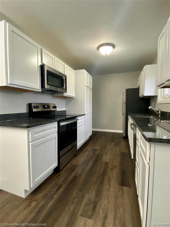 287 Angle Road Lapeer, MI 48446 - Photo 4 of 22