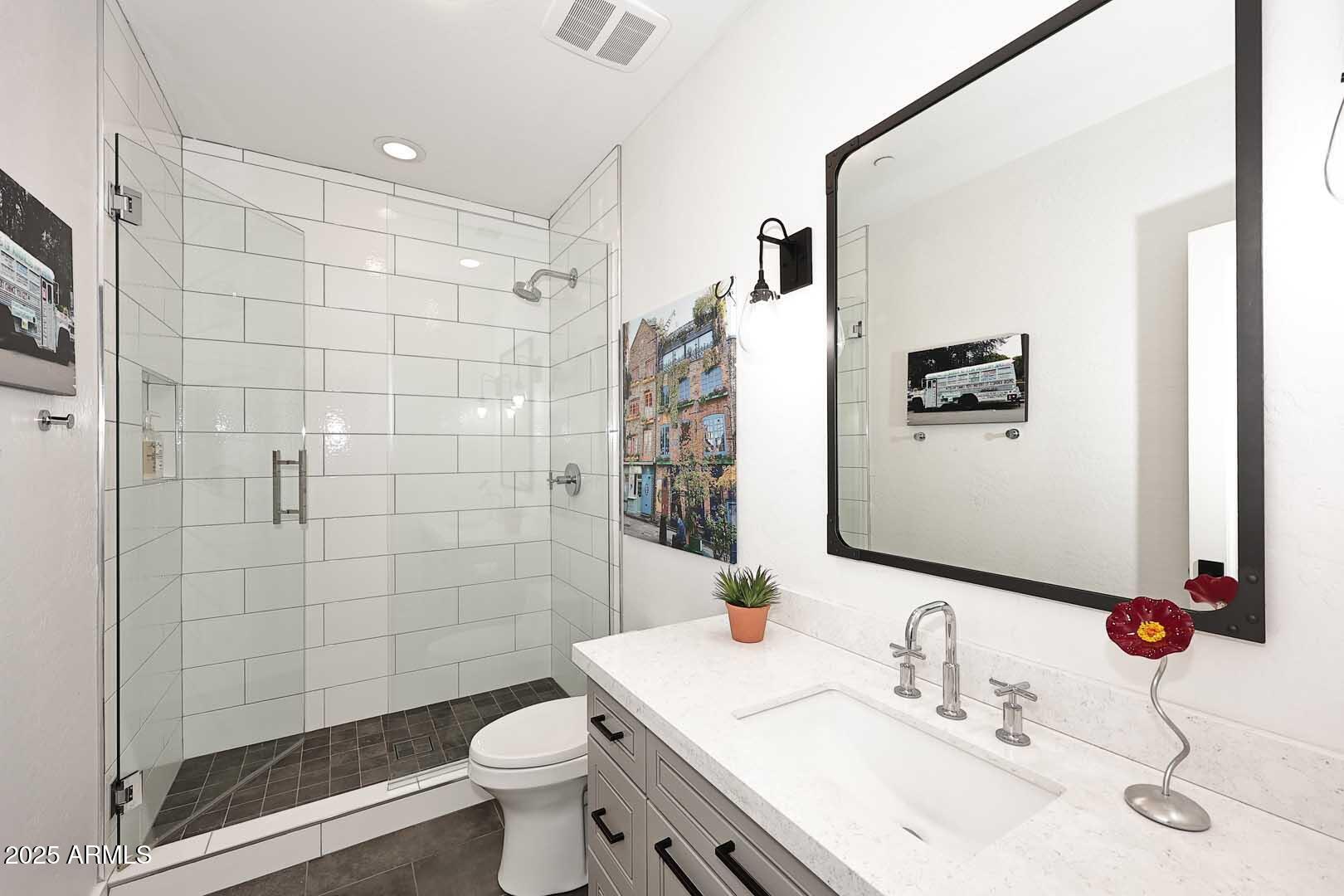 2979 South Lookout Ridge Gold Canyon, AZ 85118 - Photo 21 of 51 a bathroom with a sink toilet and shower