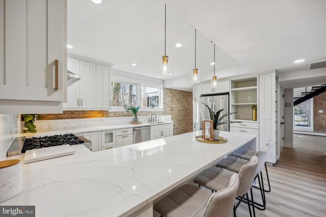 $2,199,000 | 7009 Crail Drive, Bethesda, MD 20817