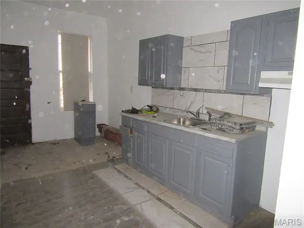 $37,500 | 1120 Clara Avenue, St. Louis, MO 63112