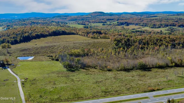 $700,000 | 2090 Highway 20, Carlisle, NY 12043