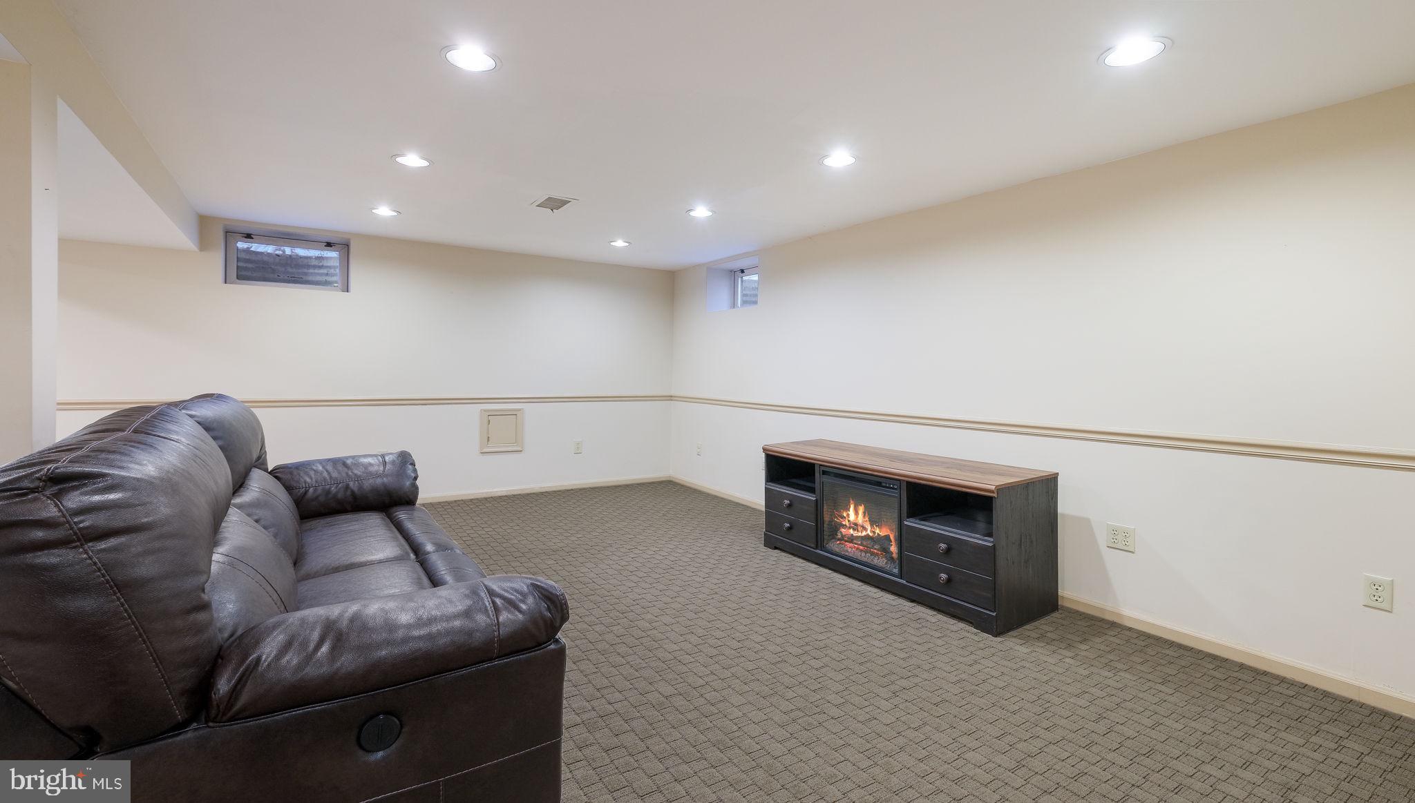 1072 Independence Drive Yardley, PA 19067 - Photo 36 of 49