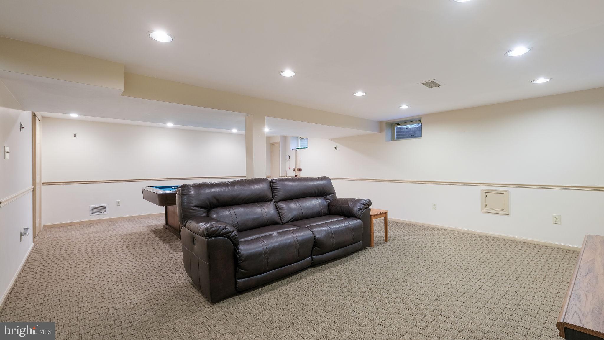 1072 Independence Drive Yardley, PA 19067 - Photo 37 of 49