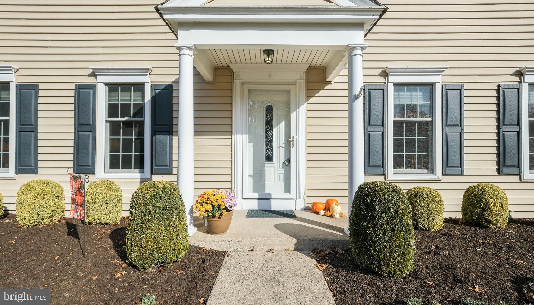 1072 Independence Drive Yardley, PA 19067 - Photo 7 of 49