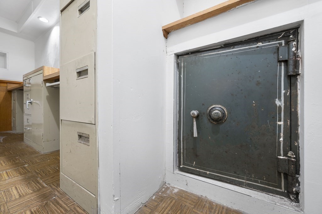 107 Boston Post Road Wayland, MA 01778 - Photo 33 of 42 a bathroom with a glass shower door