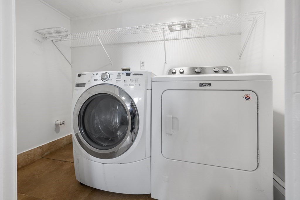 107 Boston Post Road Wayland, MA 01778 - Photo 35 of 42 a utility room with dryer and washer