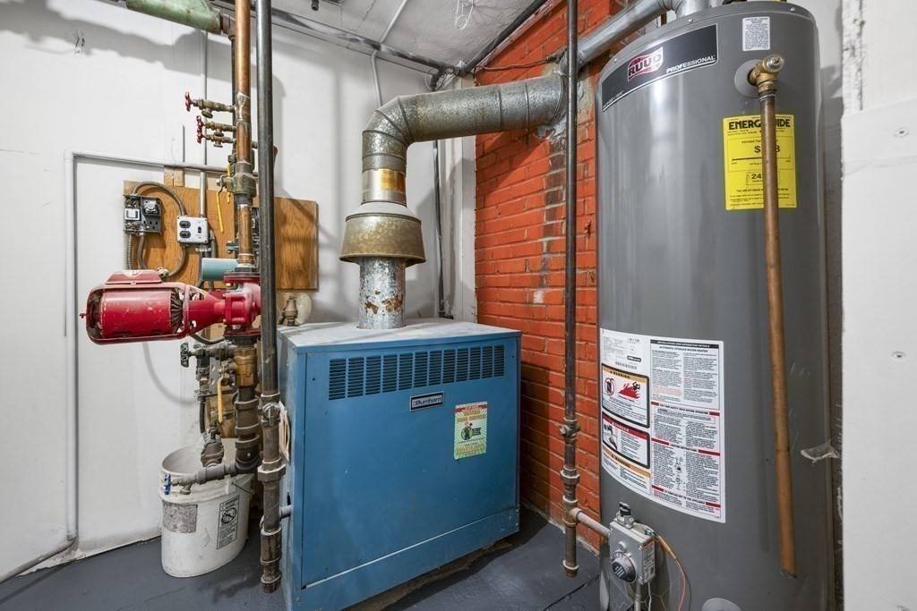 107 Boston Post Road Wayland, MA 01778 - Photo 39 of 42 a utility room with dryer and washer