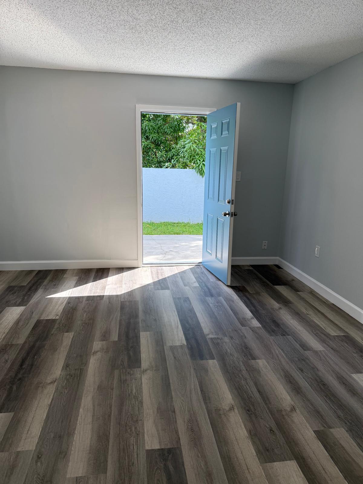 622 South 11th Street, Unit 7 Fort Pierce, FL 34950 - Photo 17 of 42 IMG-20251006-WA0011