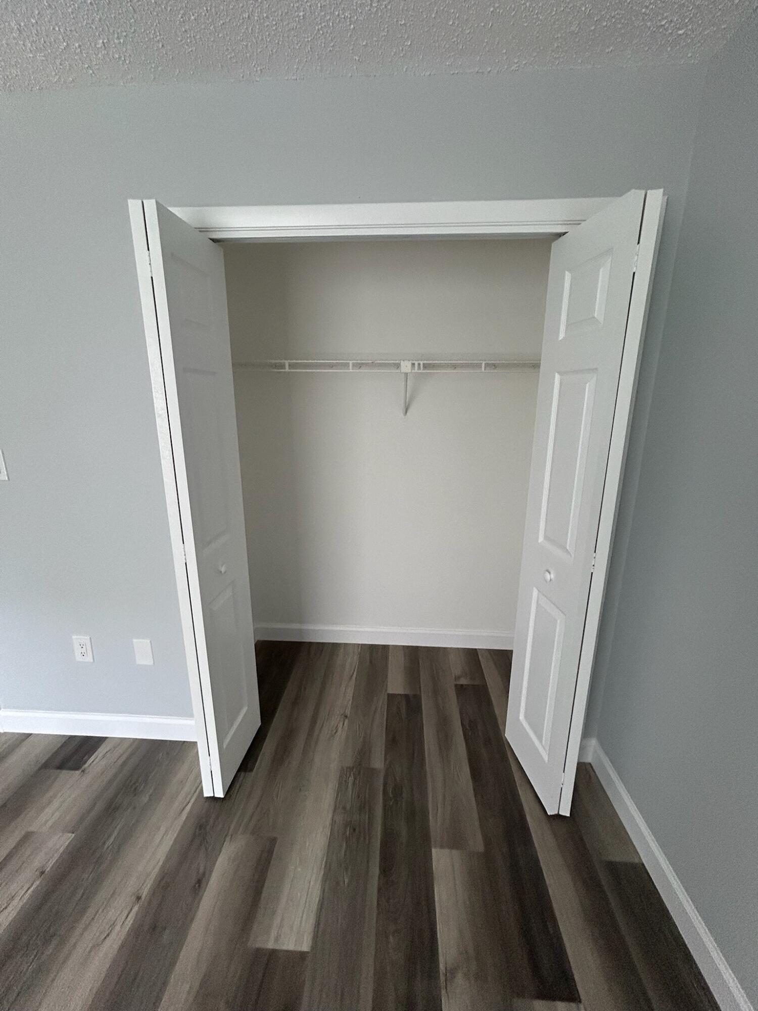 622 South 11th Street, Unit 7 Fort Pierce, FL 34950 - Photo 38 of 42 thumbnail_IMG_3582