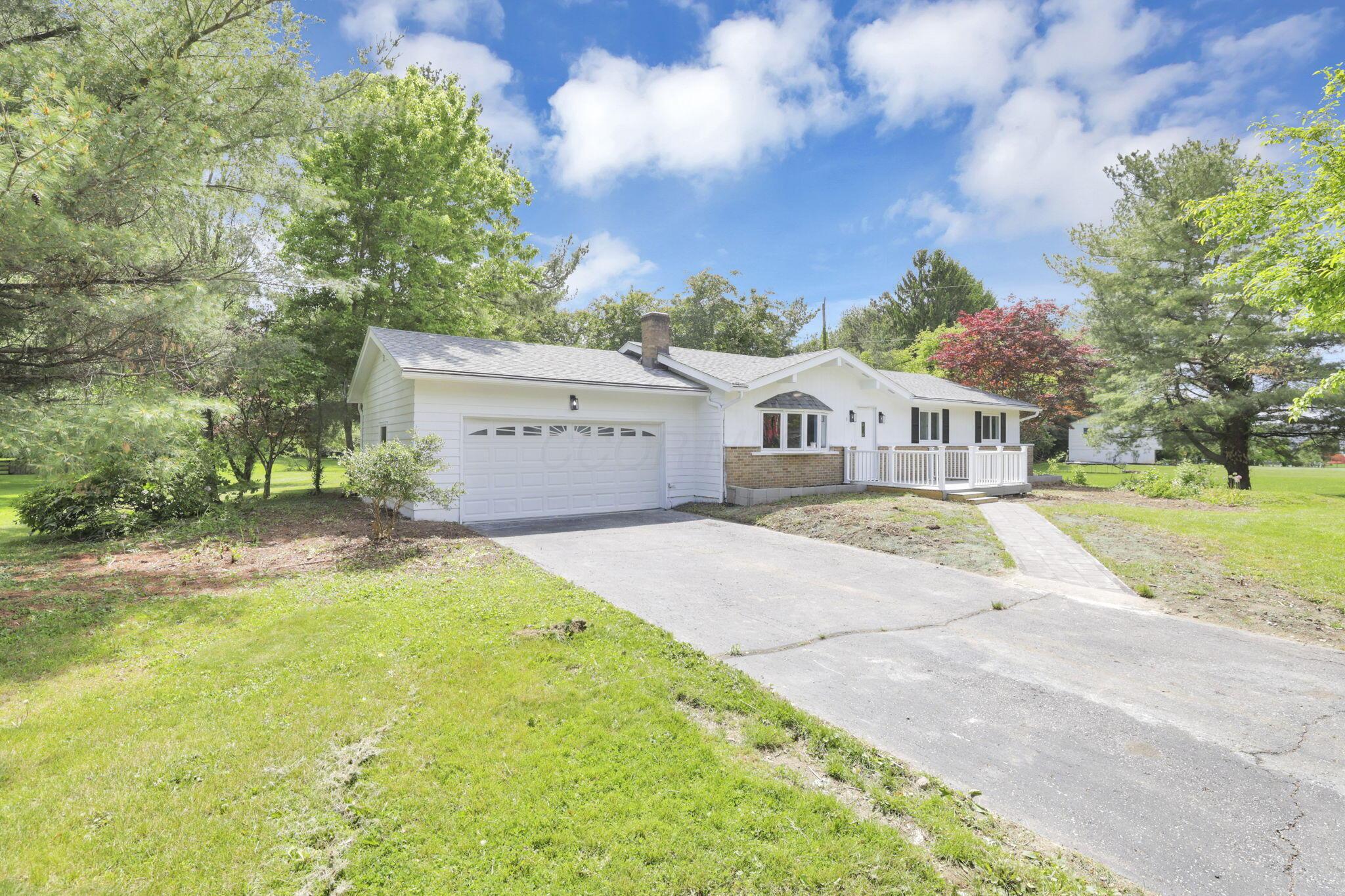 8 Summit Glen Road Southwest Pataskala, OH 43062 - Photo 4 of 61