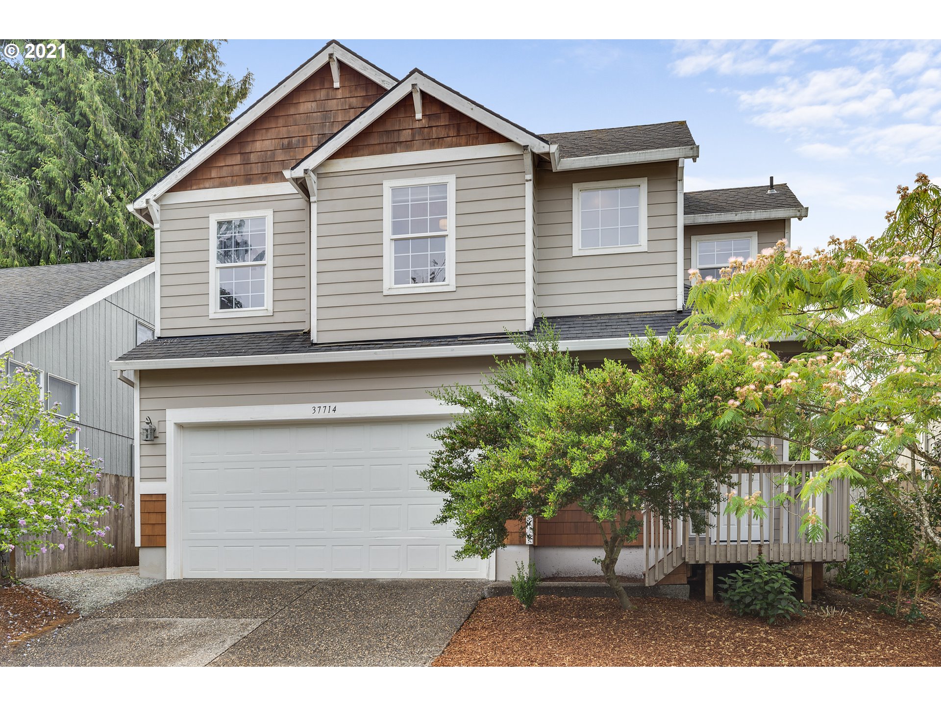 37714 Rachael Drive Sandy, OR 97055 - Photo 2 of 28 Gallery Image 2