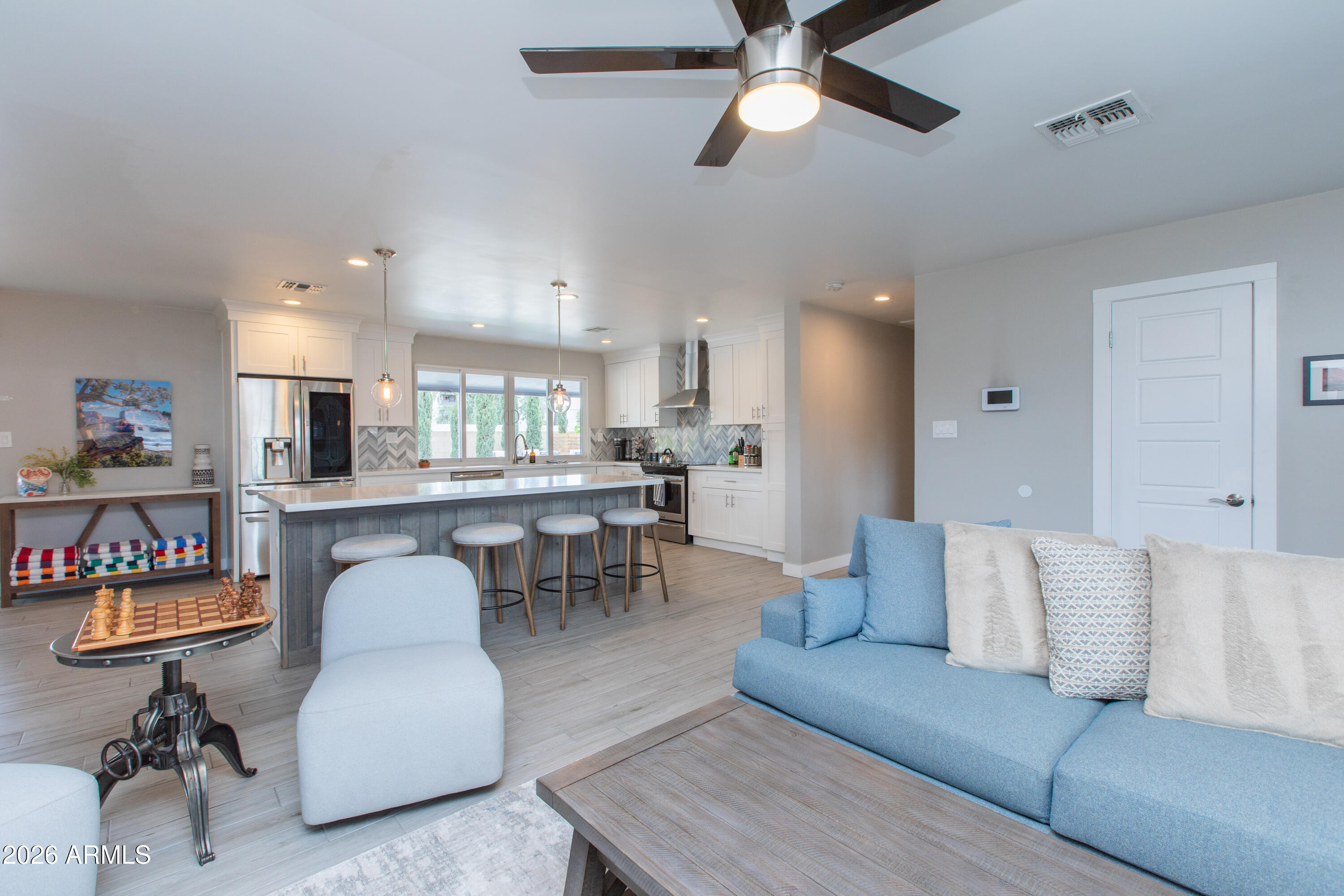 5541 East Cheery Lynn Road Phoenix, AZ 85018 - Photo 14 of 69 Living Room-3