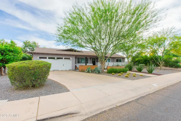 $1,050,000 | 5541 East Cheery Lynn Road, Phoenix, AZ 85018