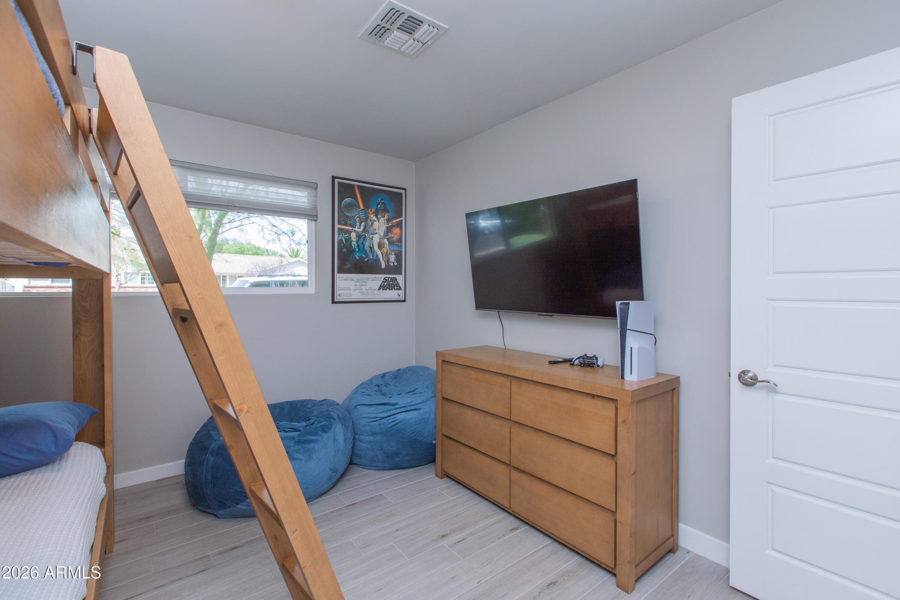 5541 East Cheery Lynn Road Phoenix, AZ 85018 - Photo 42 of 69 Bedroom(4)-2