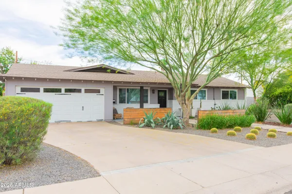 $1,050,000 | 5541 East Cheery Lynn Road, Phoenix, AZ 85018