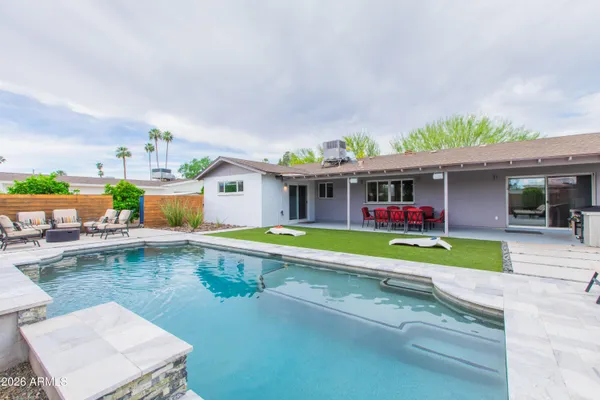 $1,050,000 | 5541 East Cheery Lynn Road, Phoenix, AZ 85018