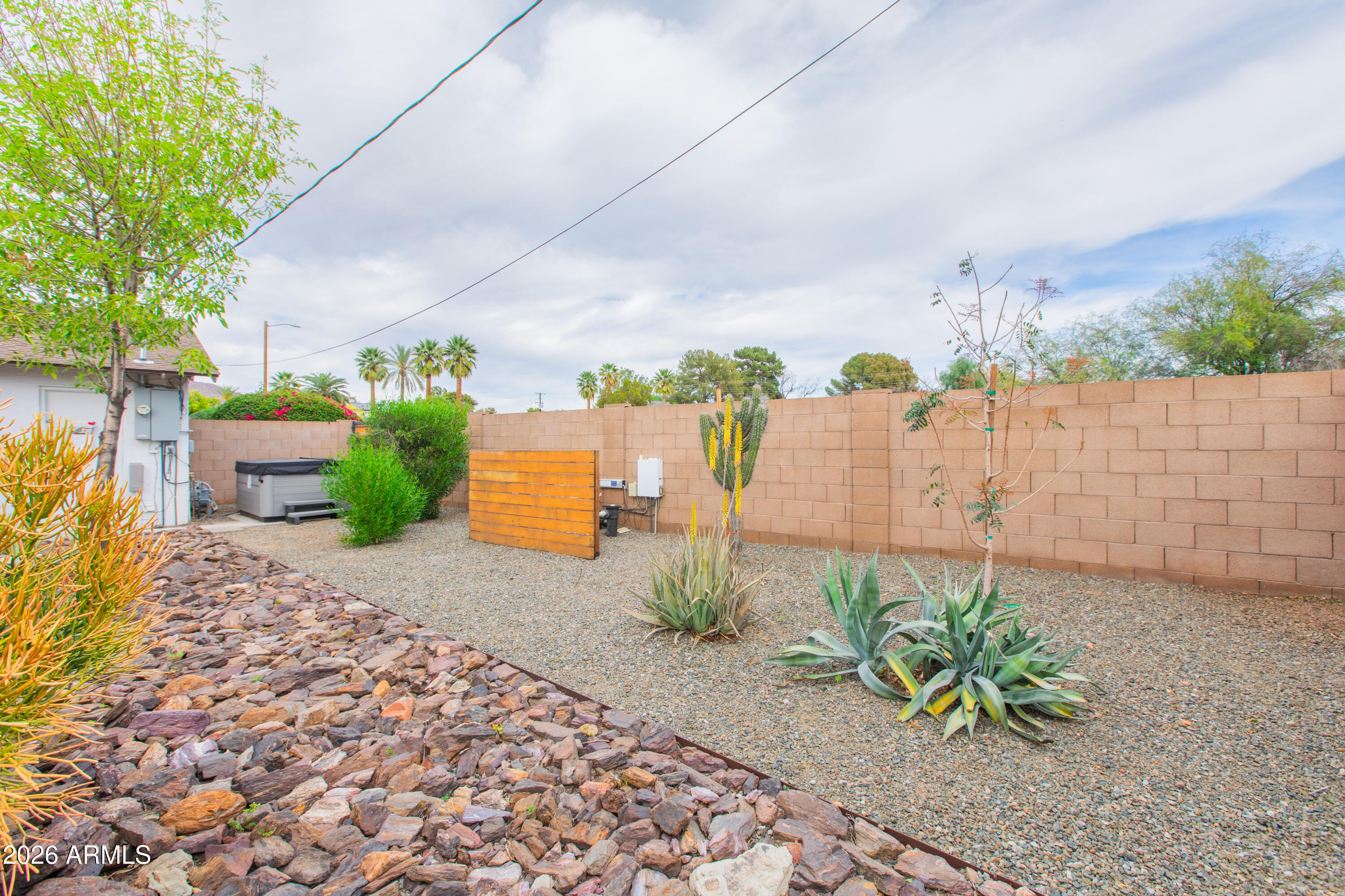 5541 East Cheery Lynn Road Phoenix, AZ 85018 - Photo 68 of 69 SideYard-1