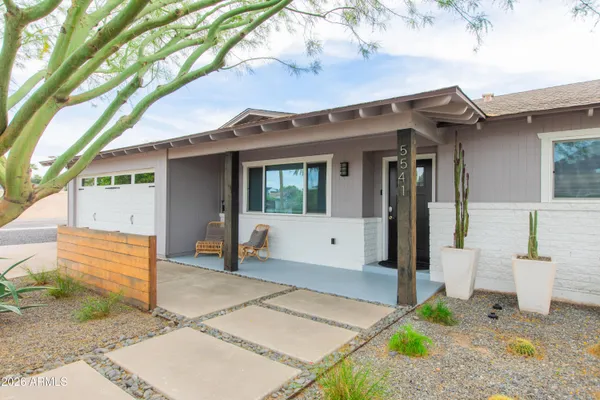 $1,050,000 | 5541 East Cheery Lynn Road, Phoenix, AZ 85018