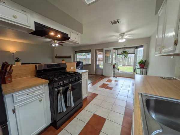 $269,000 | 5339 11th Street, Katy, TX 77493