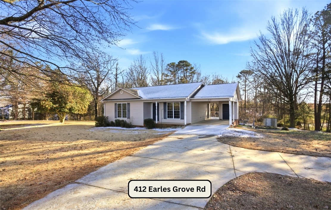 412 Earles Grove Road Westminster, SC 29693 - Photo 1 of 27