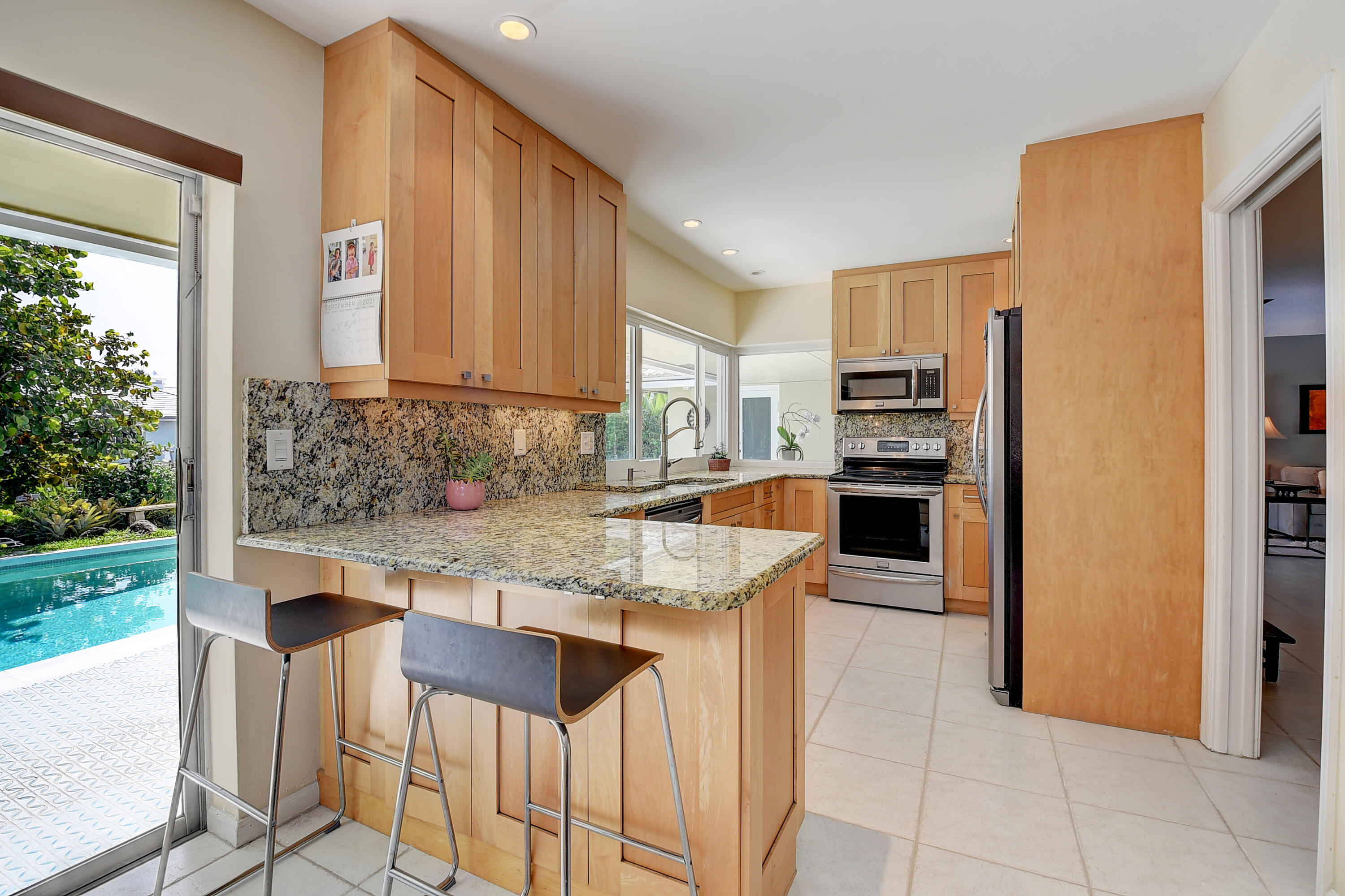 1310 Tamarind Way Boca Raton, FL 33486 - Photo 19 of 43 19_dsc_9030_1_2_3_4