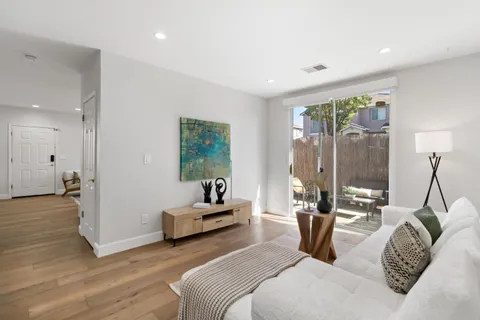 $1,300,000 | 3526 Jasmine Circle, San Jose, CA 95135