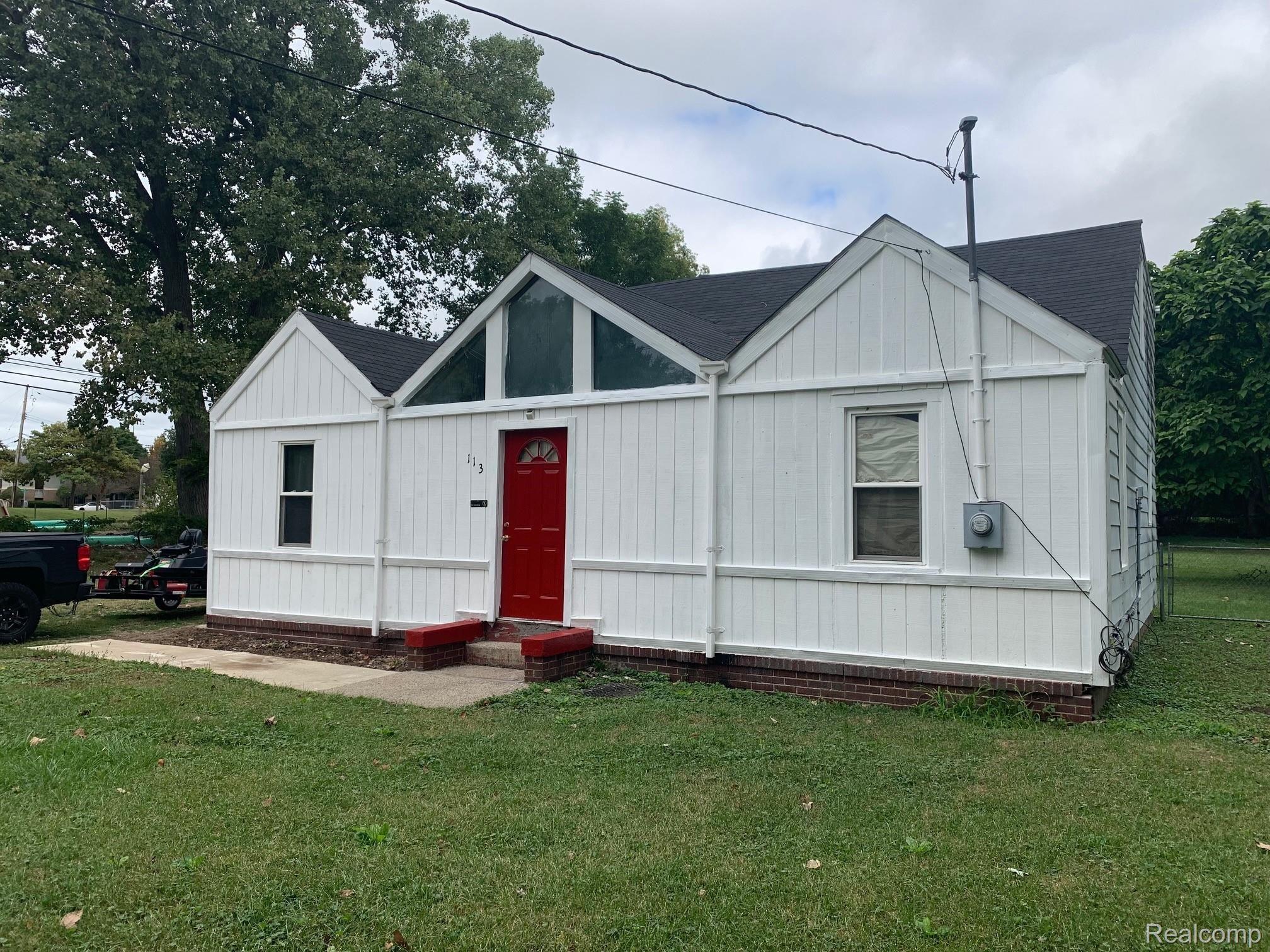 113 East Rouse Street Lansing, MI 48910 - Photo 1 of 14 image18.jpeg