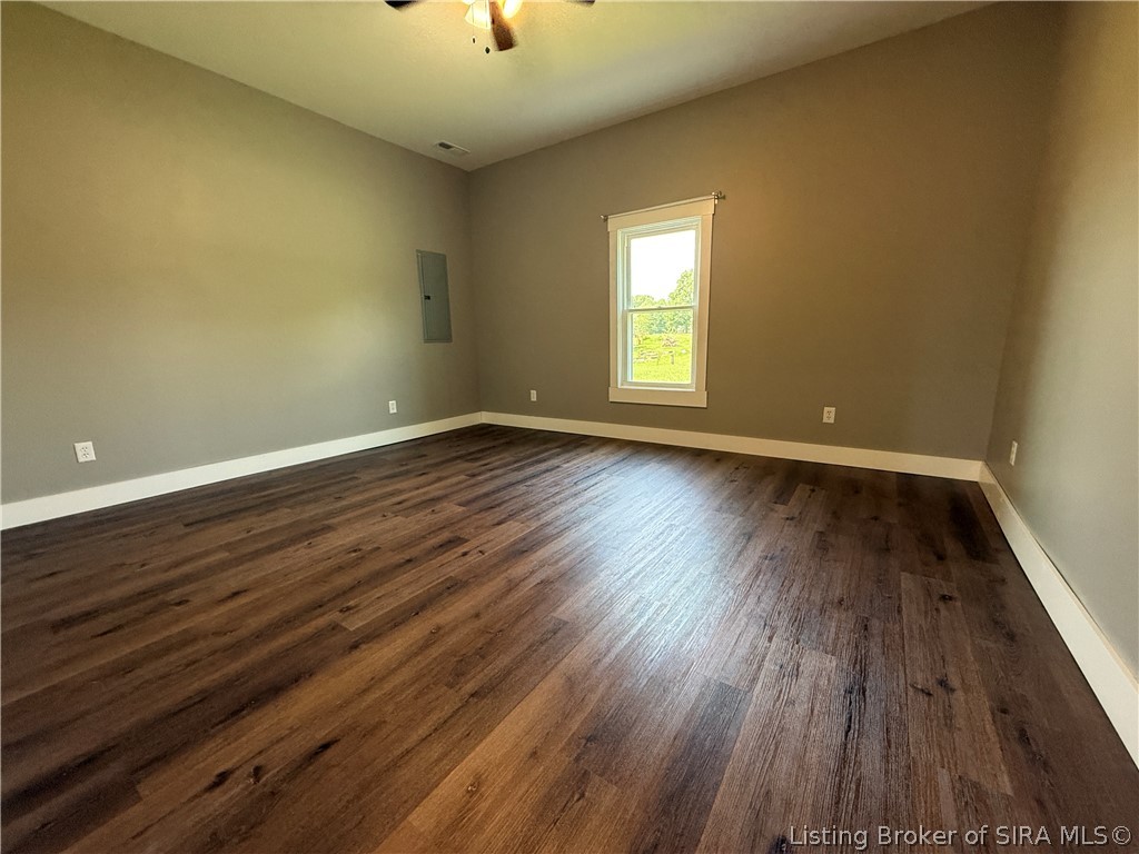 3856 10 Dollar Road Southeast Corydon, IN 47112 - Photo 19 of 55