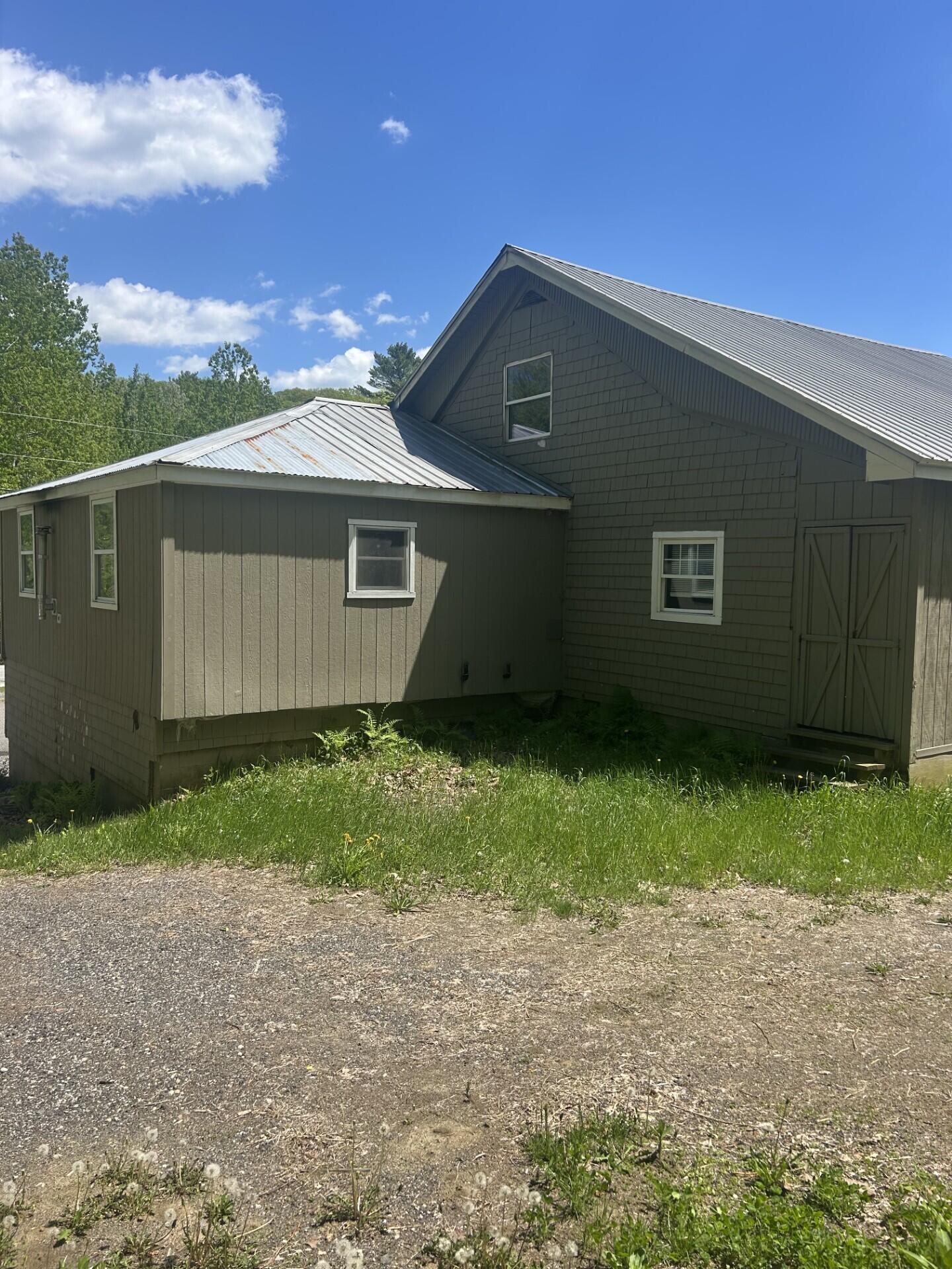 949 Federal Road Livermore, ME 04253 - Photo 4 of 24 0417 rear exterior