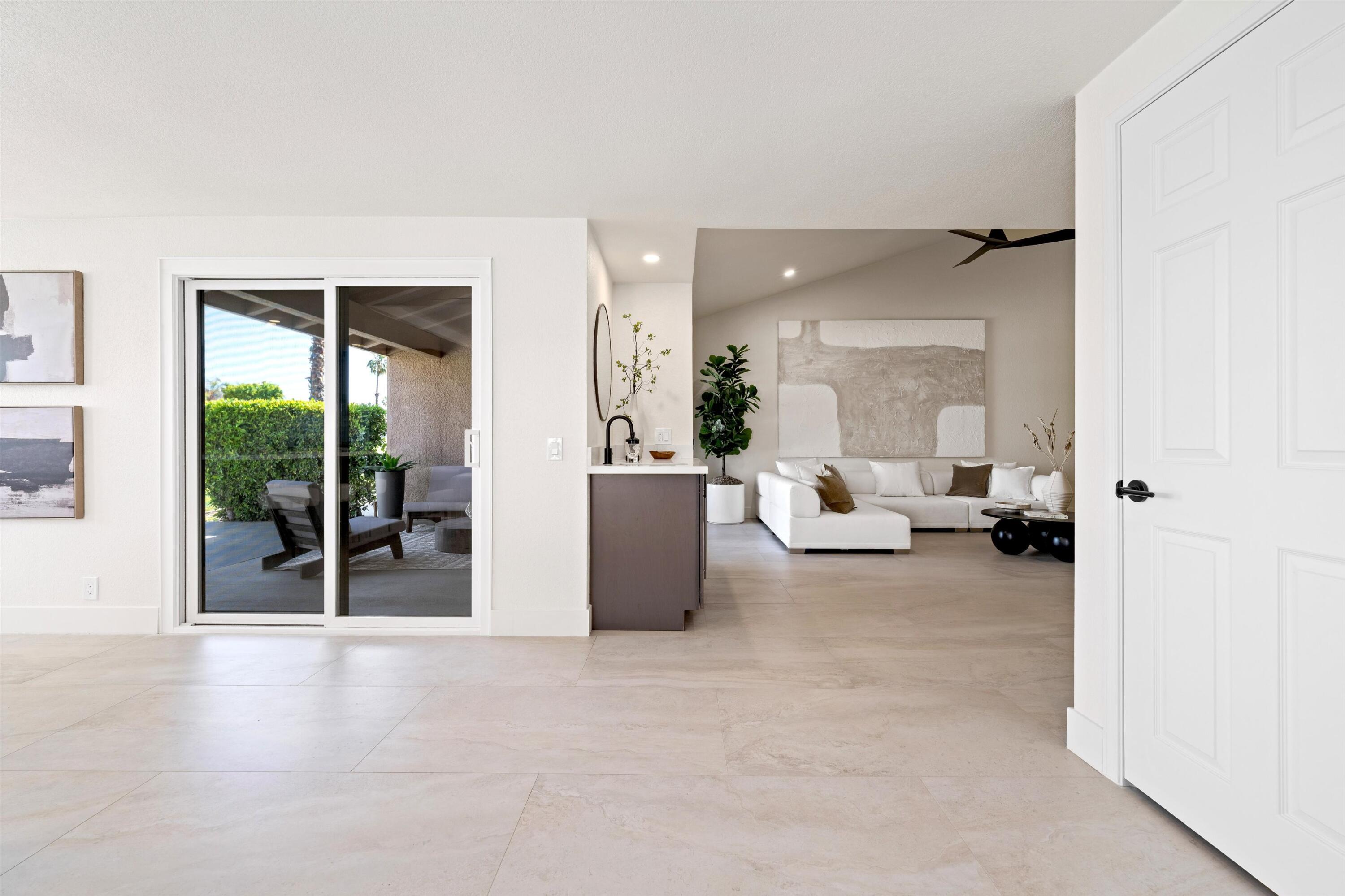 35 Maximo Way Palm Desert, CA 92260 - Photo 18 of 39 17-Photo-17