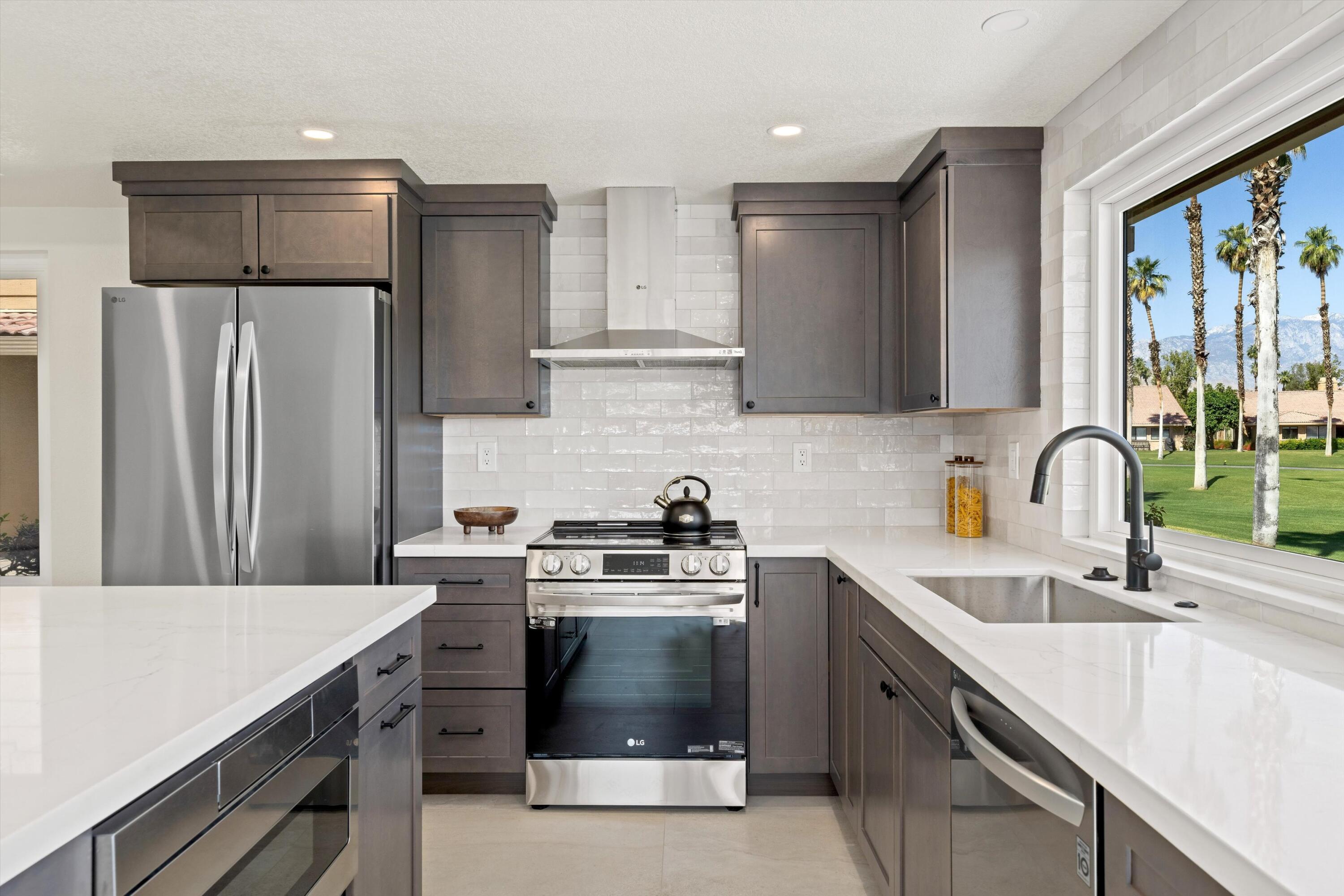 35 Maximo Way Palm Desert, CA 92260 - Photo 24 of 39 24-Photo-24