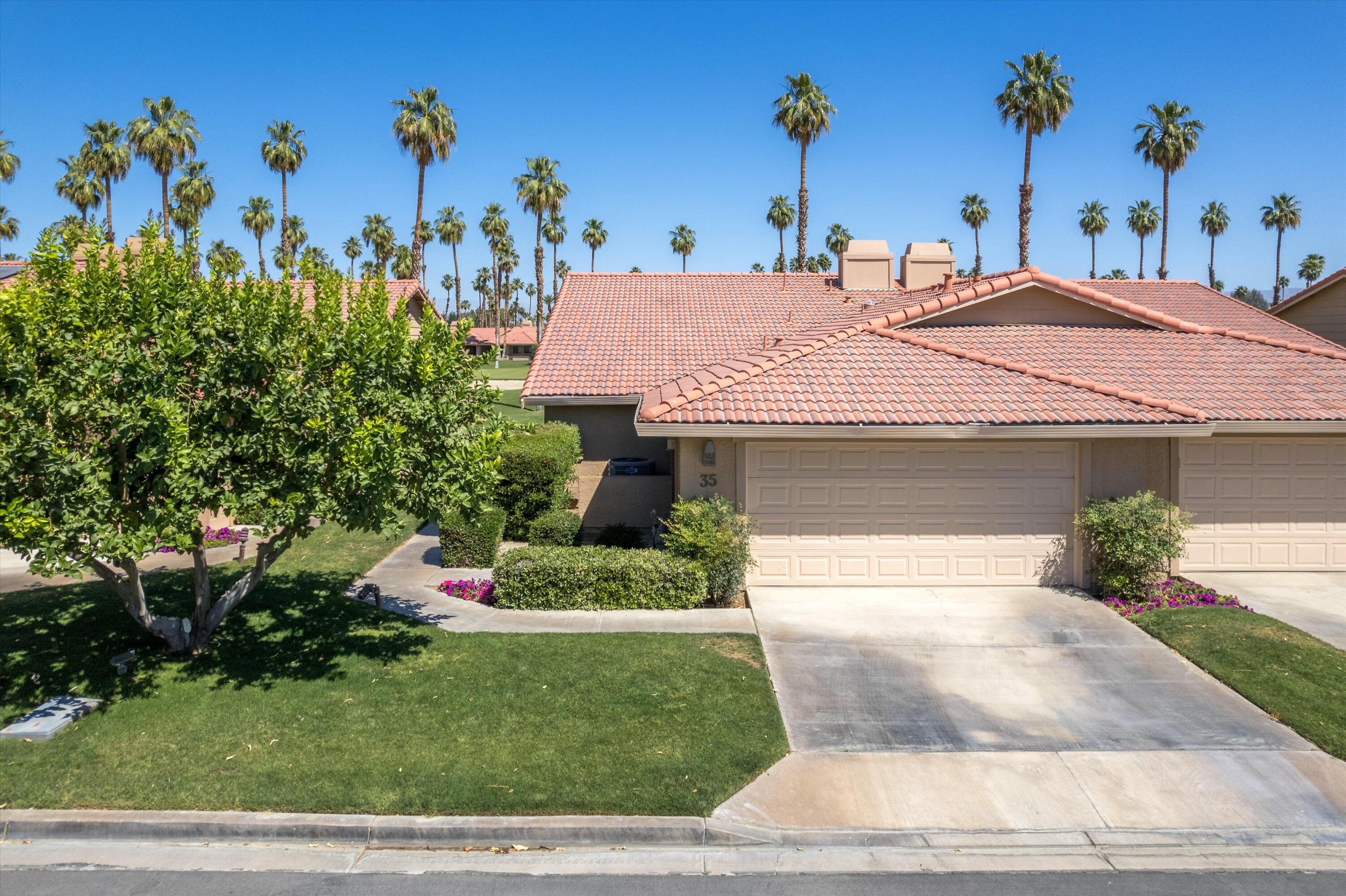 35 Maximo Way Palm Desert, CA 92260 - Photo 3 of 39 02-Photo-11