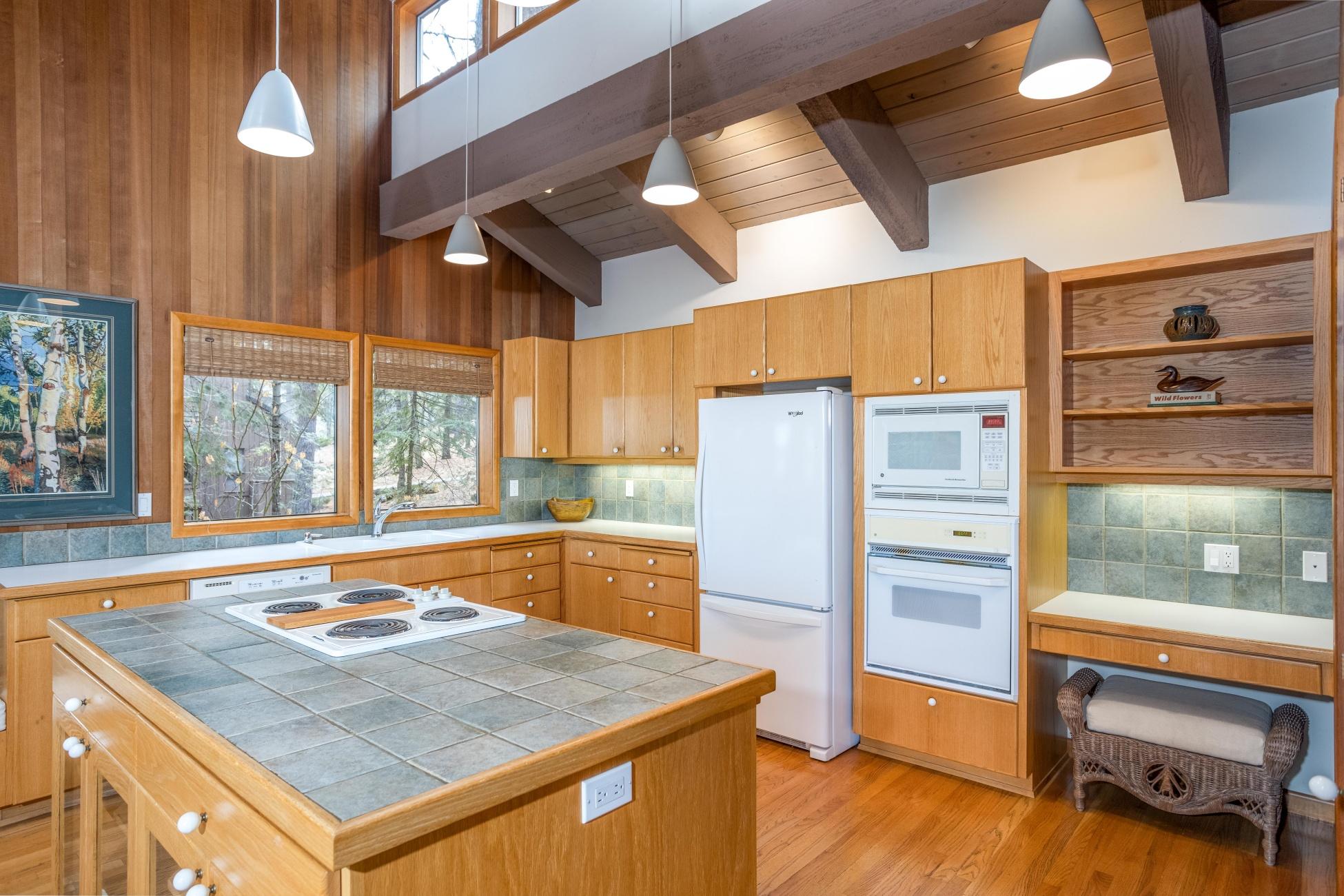 70829 Stickleaf, Unit SH48 Black Butte Ranch, OR 97759 - Photo 13 of 50 batch_SH48_12