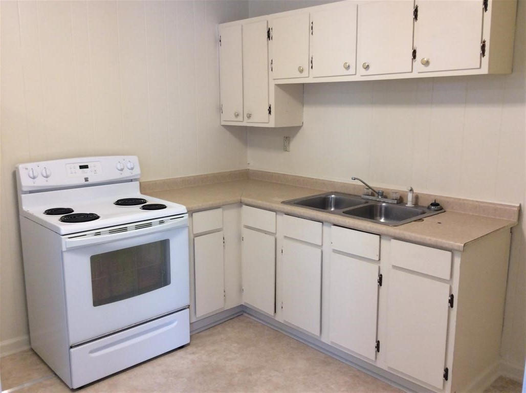 8153 Clyburn Road Hollywood, SC 29449 - Photo 5 of 15 005 (Medium)