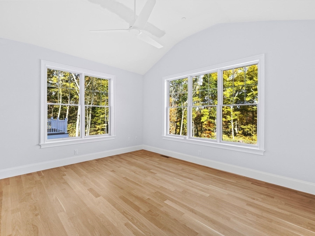 37 Lincoln Street Hopkinton, MA 01748 - Photo 19 of 42