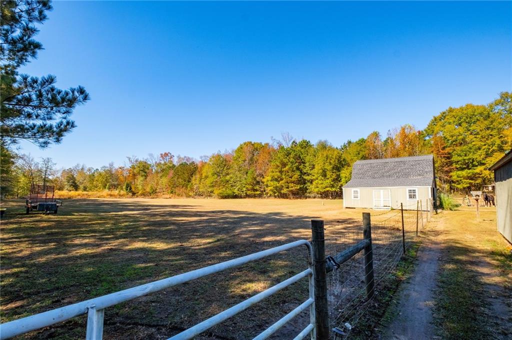 230 Mt Pleasant Road Hampton, GA 30228 - Photo 18 of 51 a view of an ocean and beach