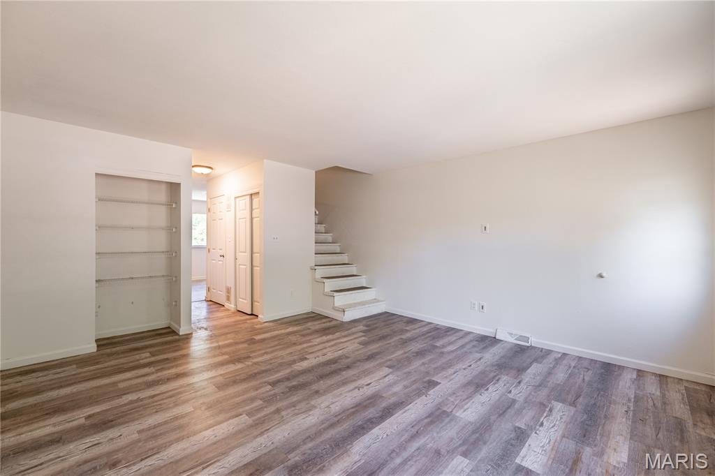 3025 Pembroke Lane, Unit 2 High Ridge, MO 63049 - Photo 3 of 26