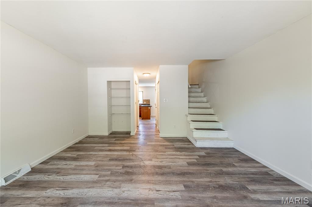 3025 Pembroke Lane, Unit 2 High Ridge, MO 63049 - Photo 5 of 26