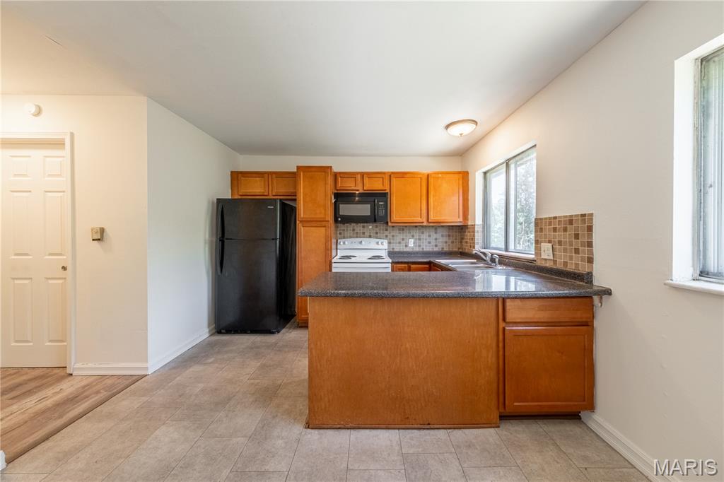 3025 Pembroke Lane, Unit 2 High Ridge, MO 63049 - Photo 6 of 26