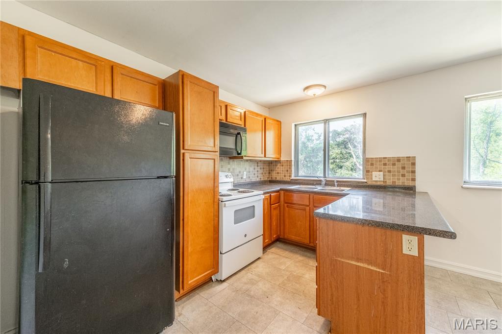 3025 Pembroke Lane, Unit 2 High Ridge, MO 63049 - Photo 10 of 26