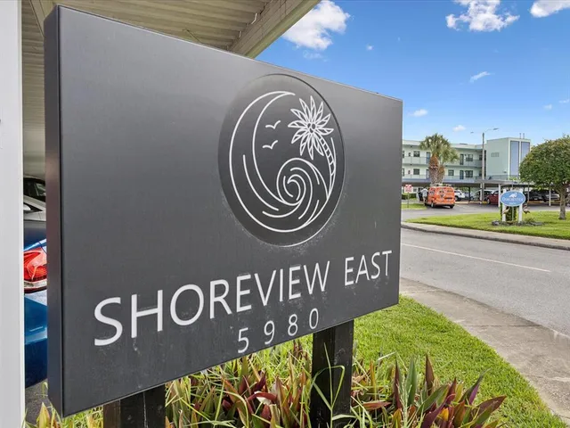 a street sign that is on a pole