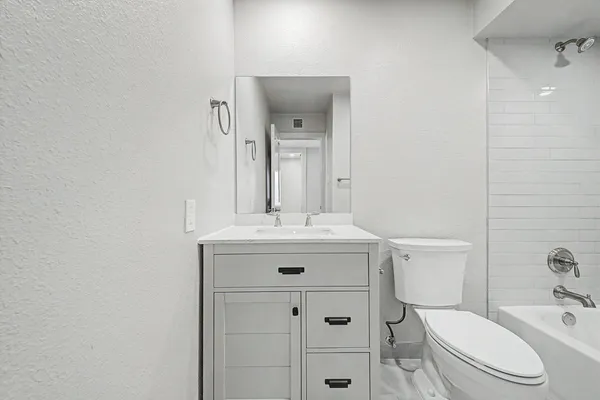 $2,450 | 710 East Bell De Mar Drive, Tempe, AZ 85283