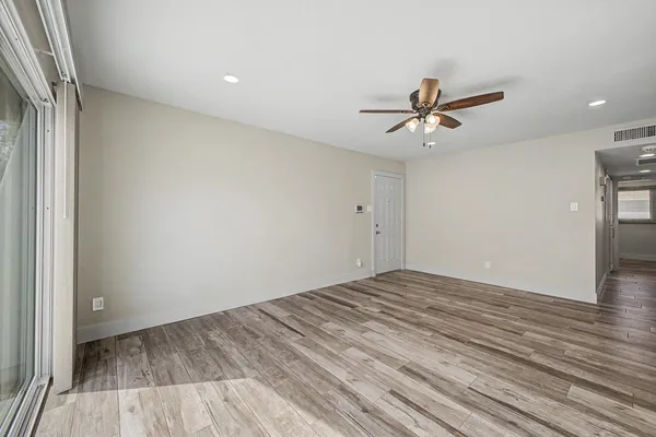 $2,450 | 710 East Bell De Mar Drive, Tempe, AZ 85283