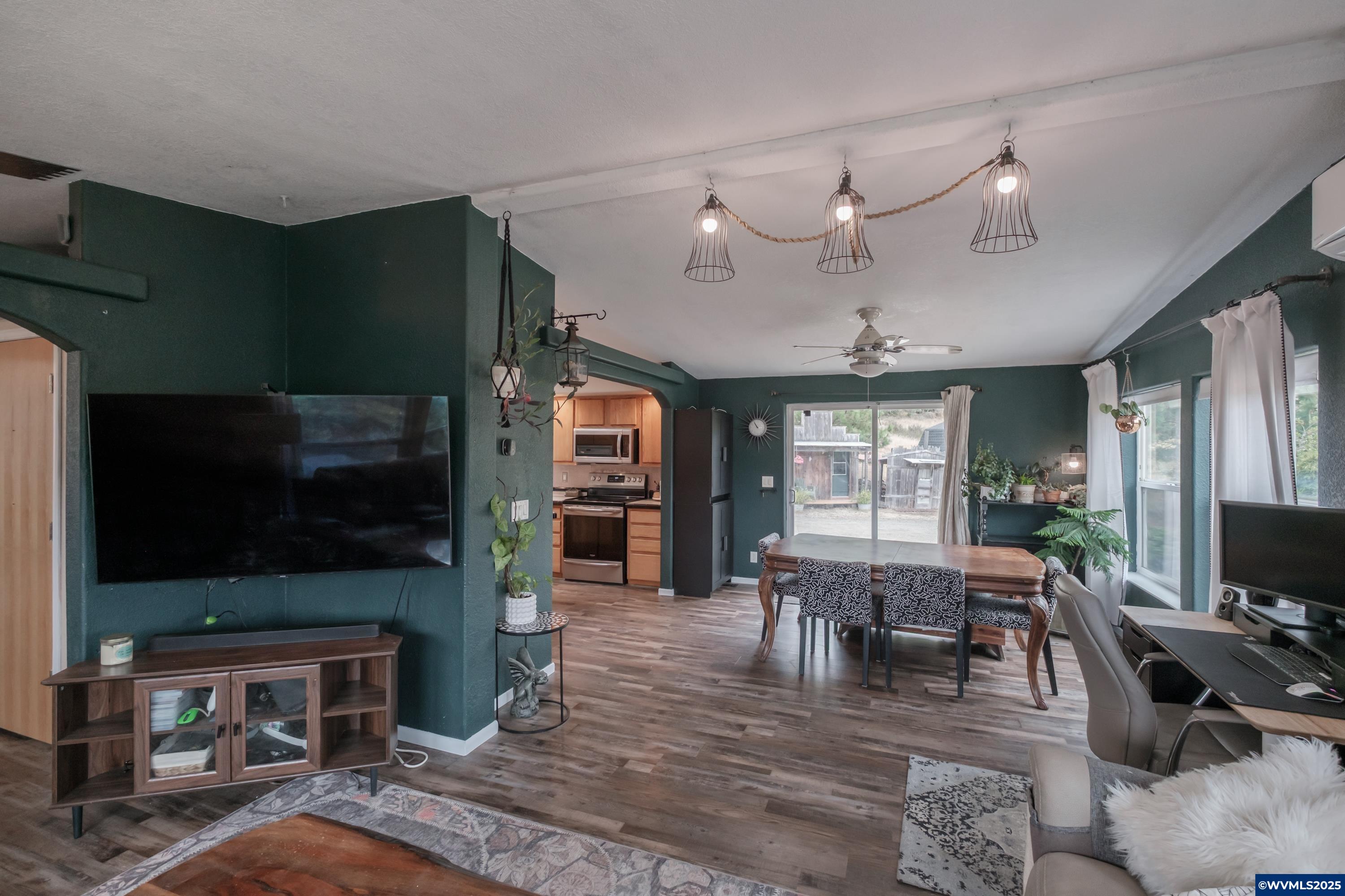 25849 Cherry Creek Road Monroe, OR 97456 - Photo 27 of 37 Gallery Image 27