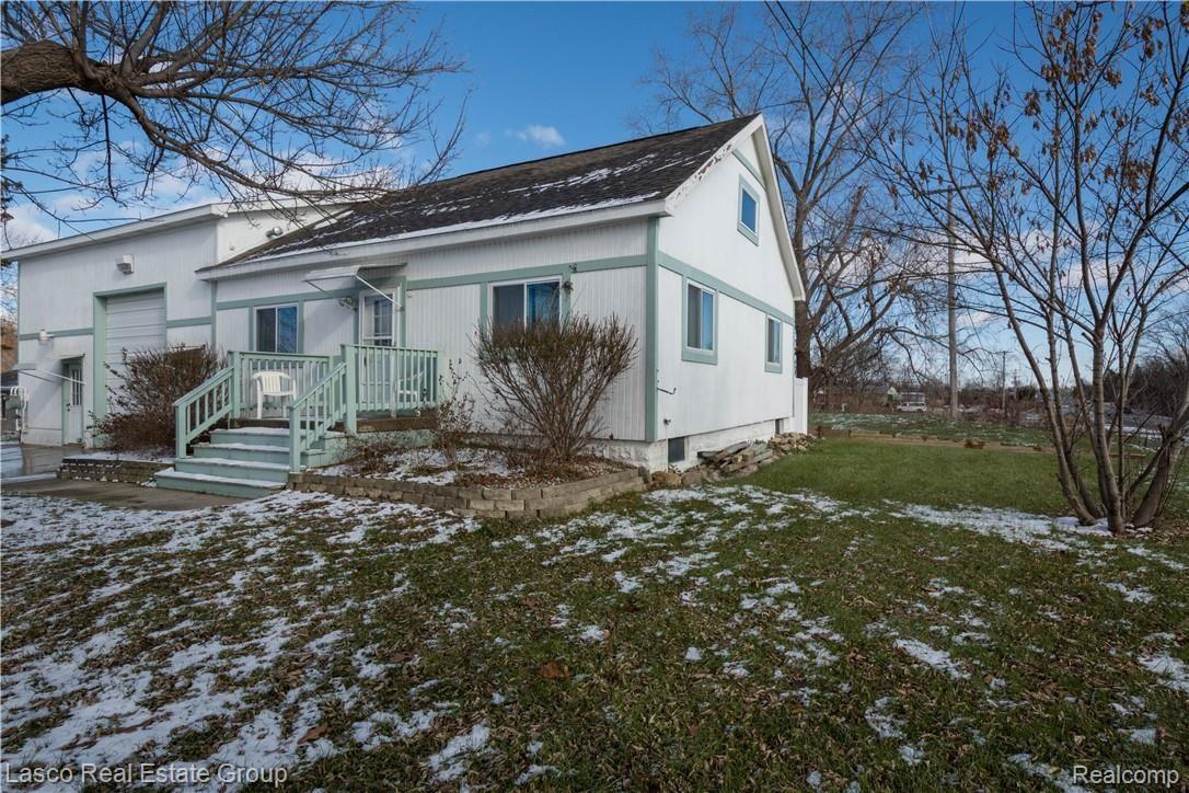 3520 West Thompson Road Grand Blanc, MI 48439 - Photo 7 of 24 DSC_4700.jpg